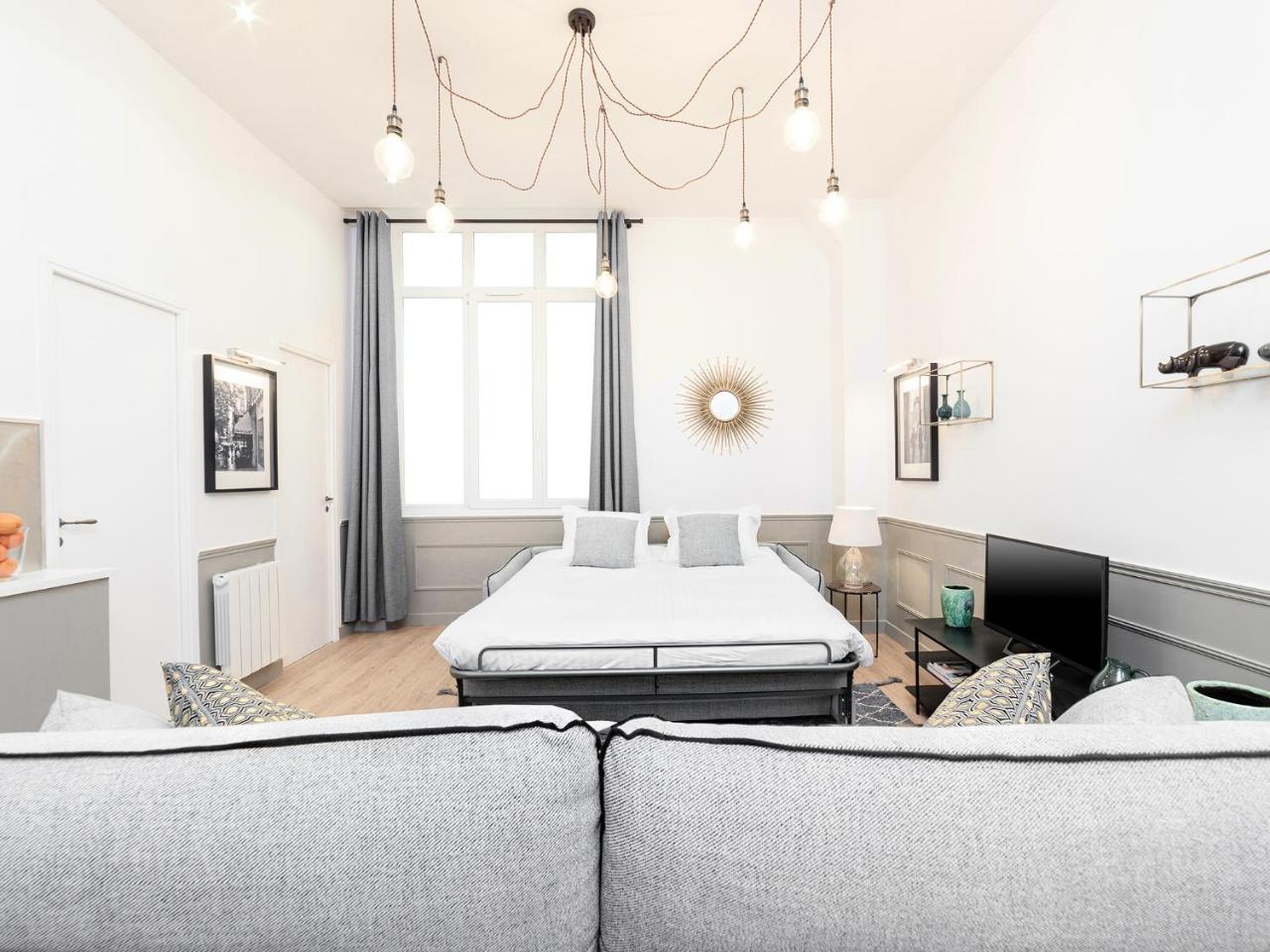 Livinparis - Luxury 3 & 4 Bedrooms Montmartre I Ngoại thất bức ảnh